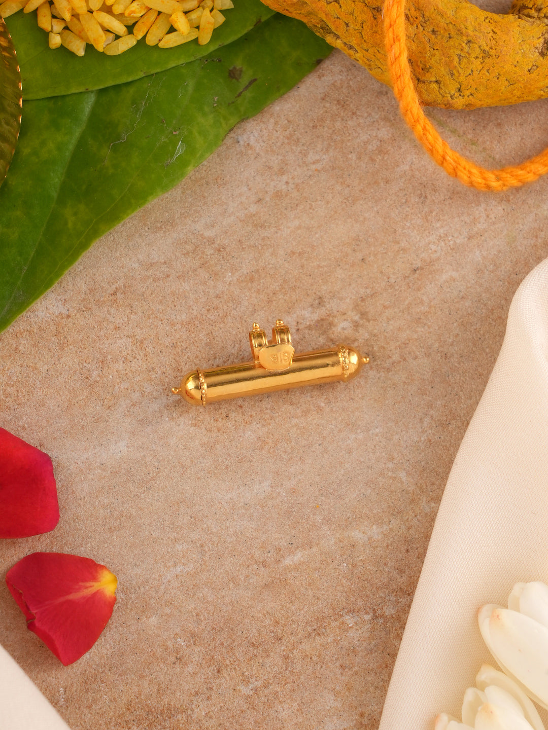 Traditional Gold Thayathu