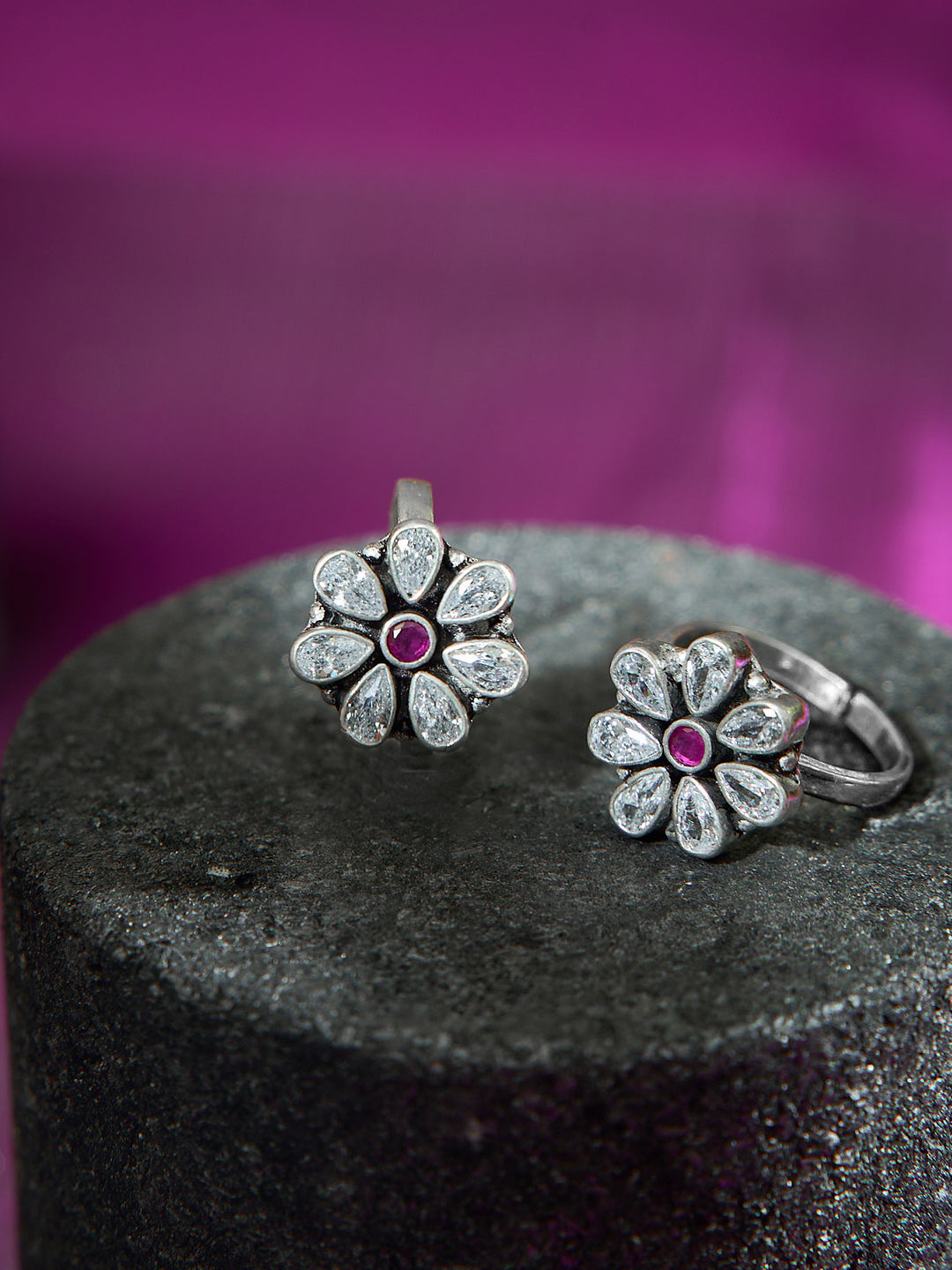 Antique Flower Ruby Cluster Toe Ring