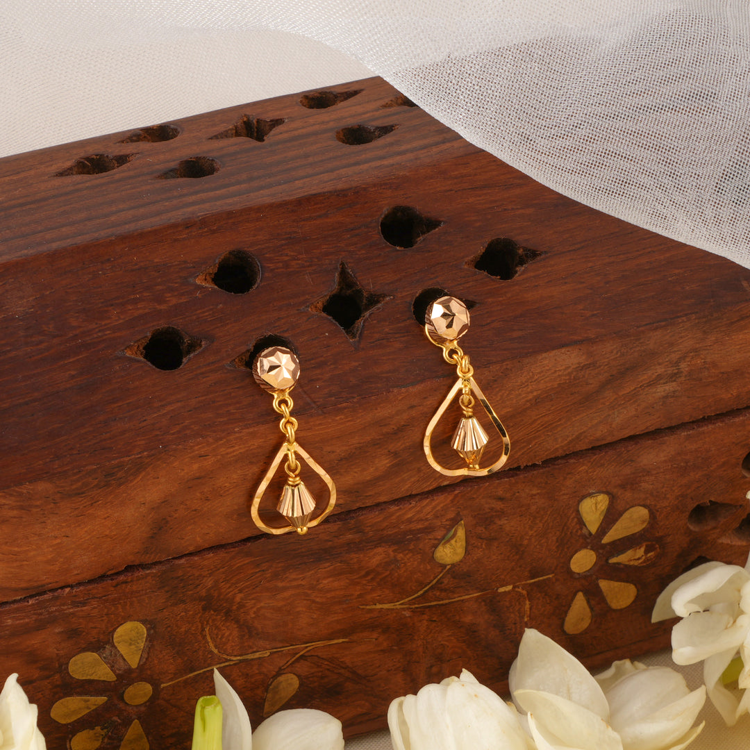 Simple Teardrop Design Gold Earrings