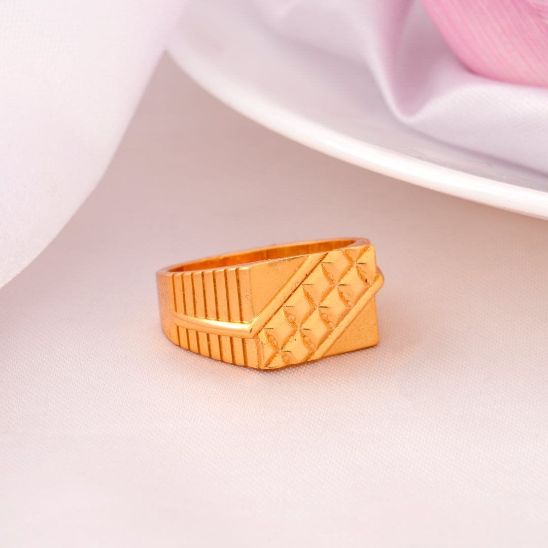 Vintage Men’s Gold-Plated Silver Ring