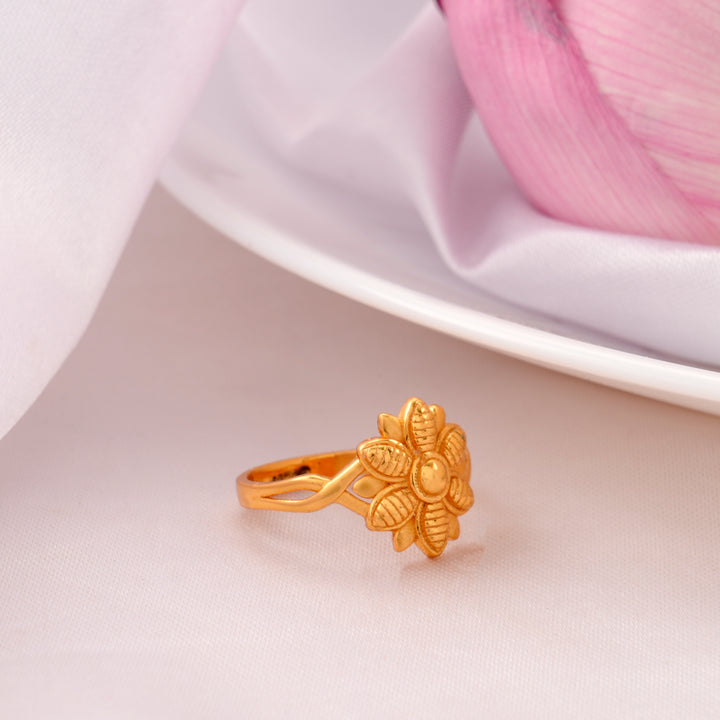 Floral Design Golden Silver Ring
