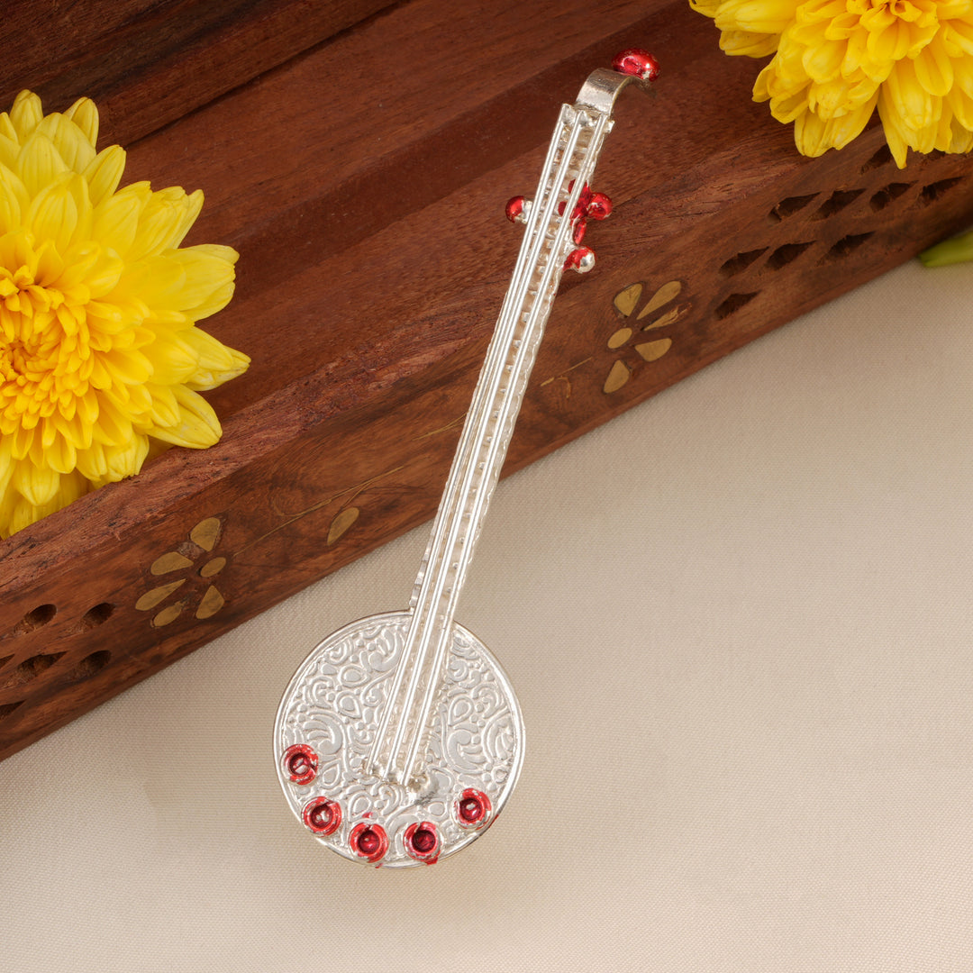 Classic Veena Design Silver Idol