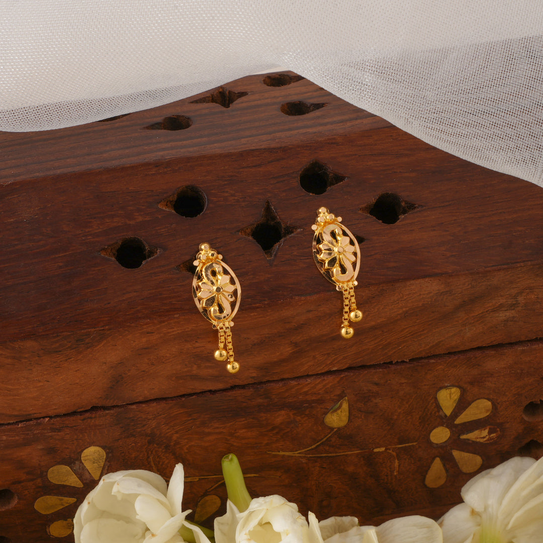 Flower Fashion Gold Earrings