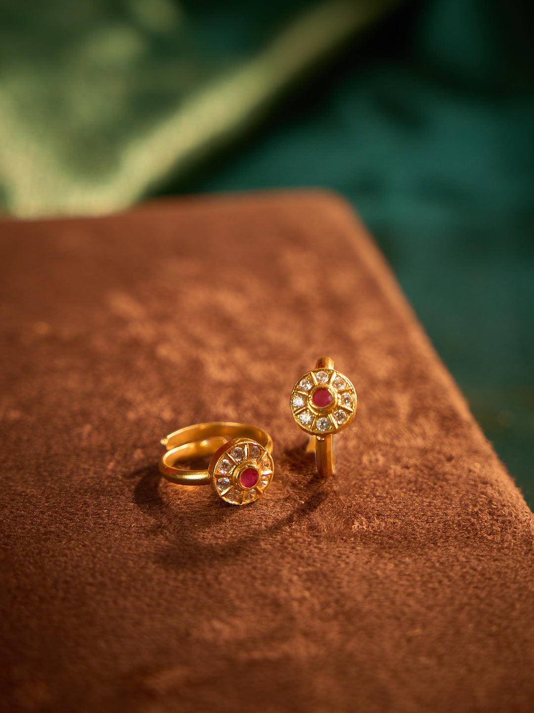 Temple Design Square Toe Ring