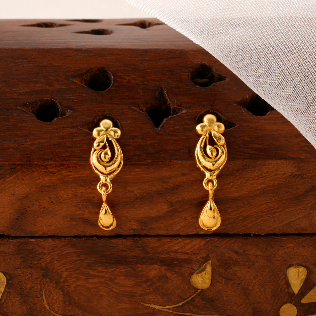 Golden Floral Casting Drops Earrings