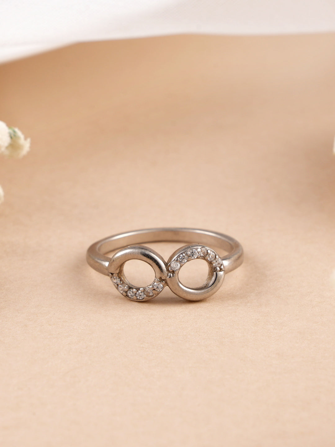 Minimalist Hollow Circle Ring