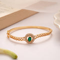 Elegant Oval Emerald Golden Kada