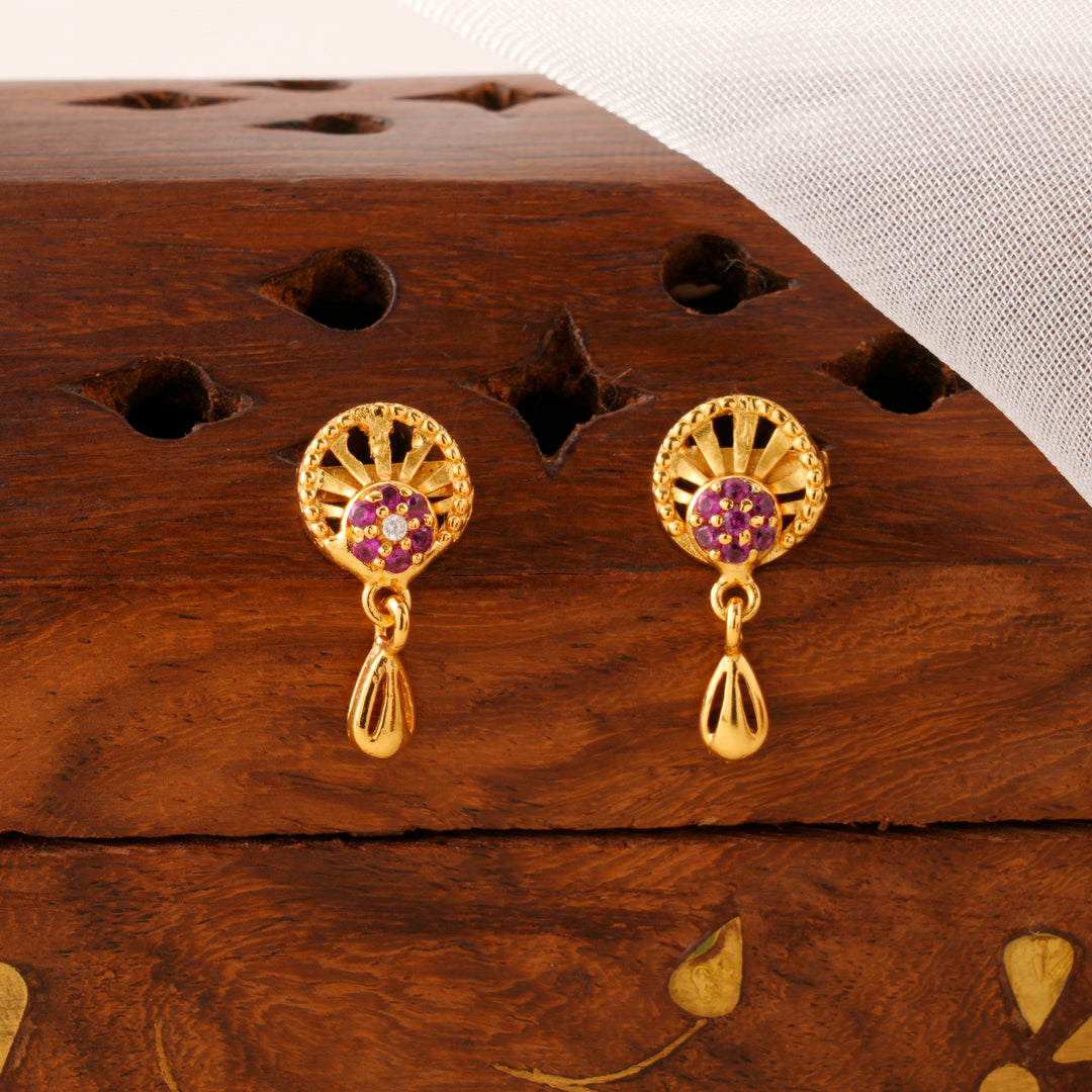 Graceful Design Gold Plated Earrings