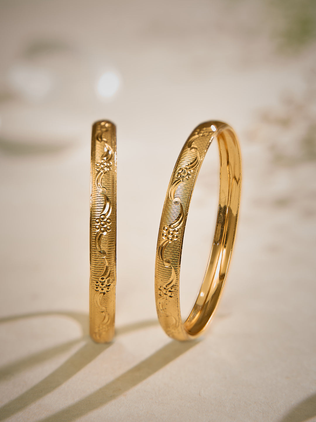 Floral Stripe Slim Golden Bangle