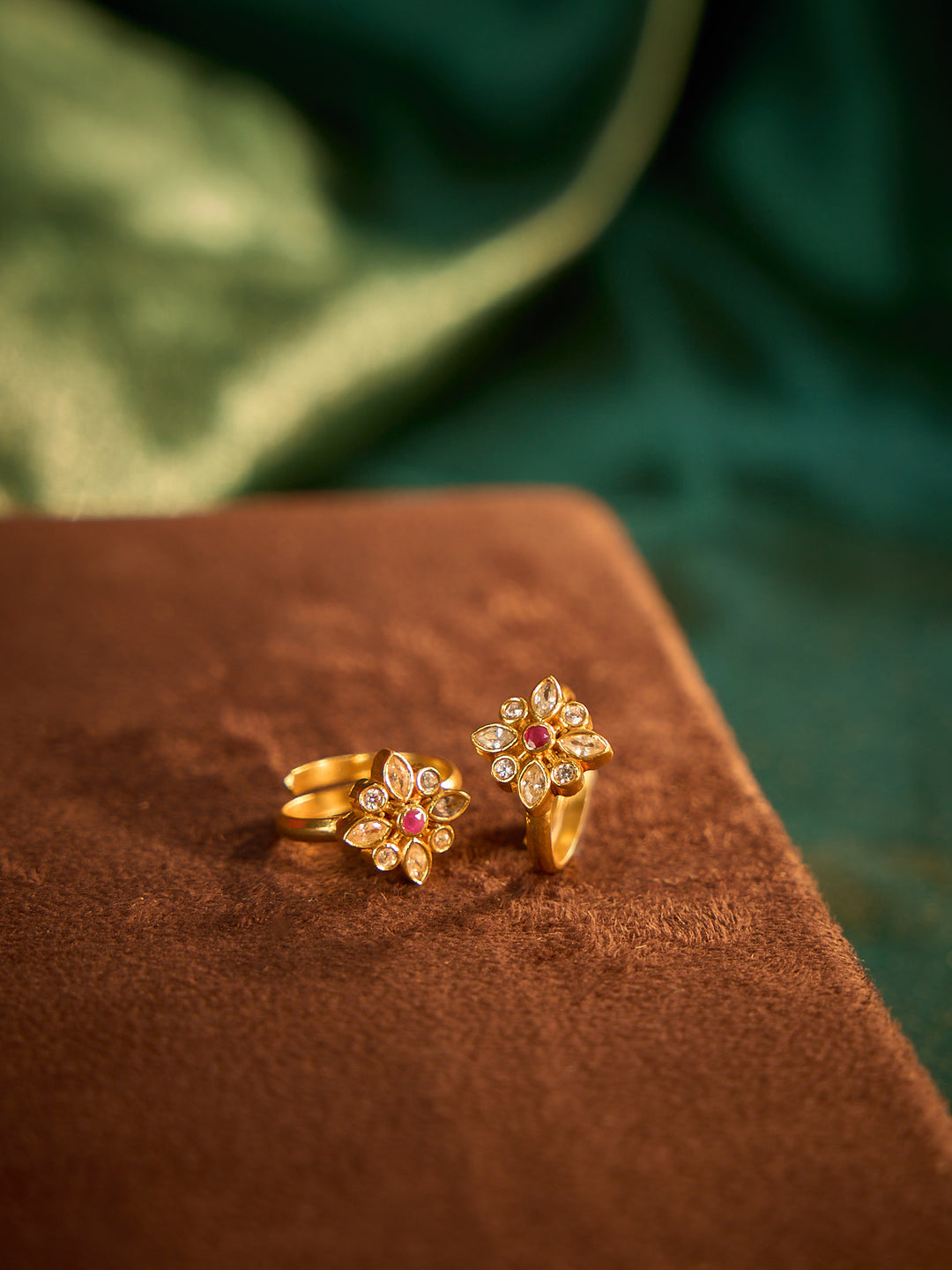 Ruby Stone Flower Toe Ring