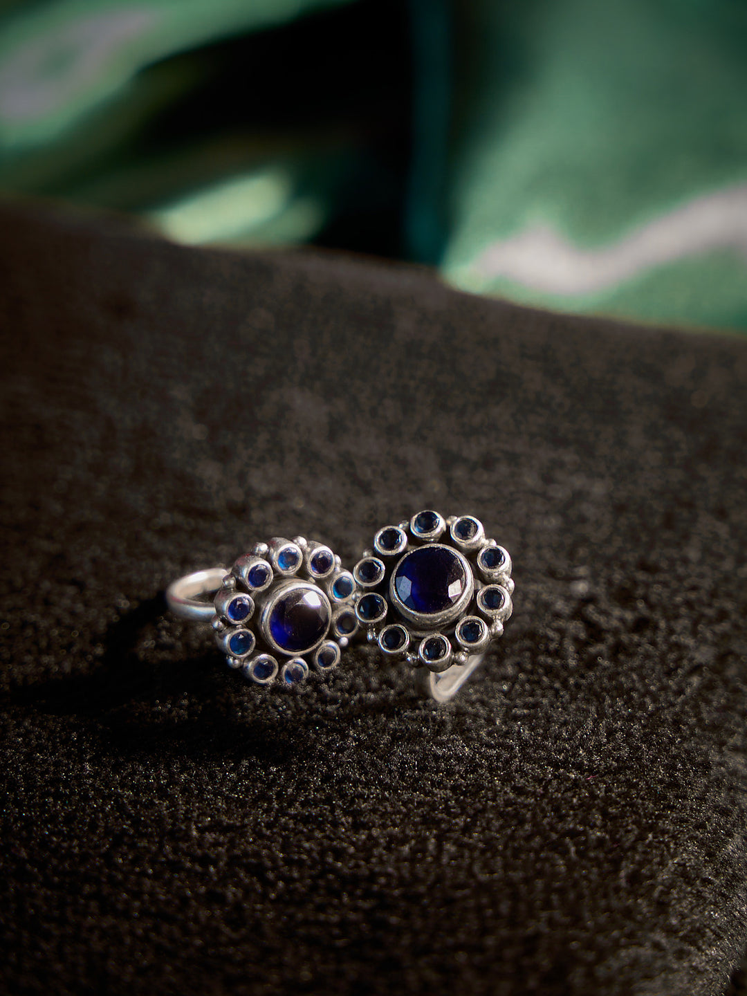 Blue Oxidised Circular Toe Rings