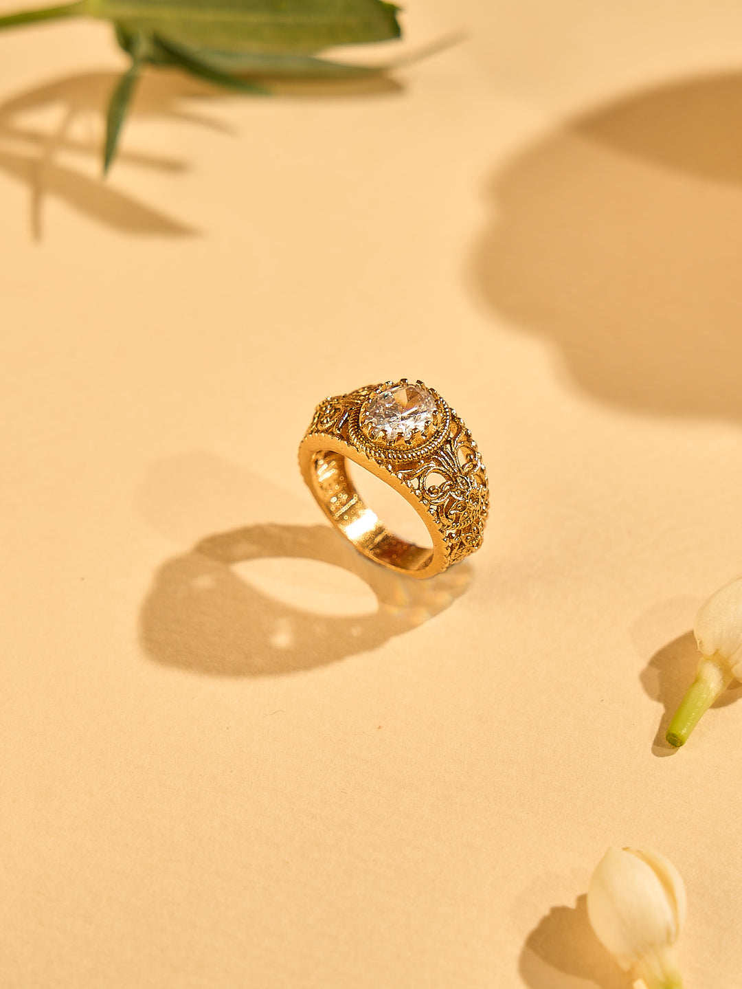 Nagas Shimmer Golden Ring