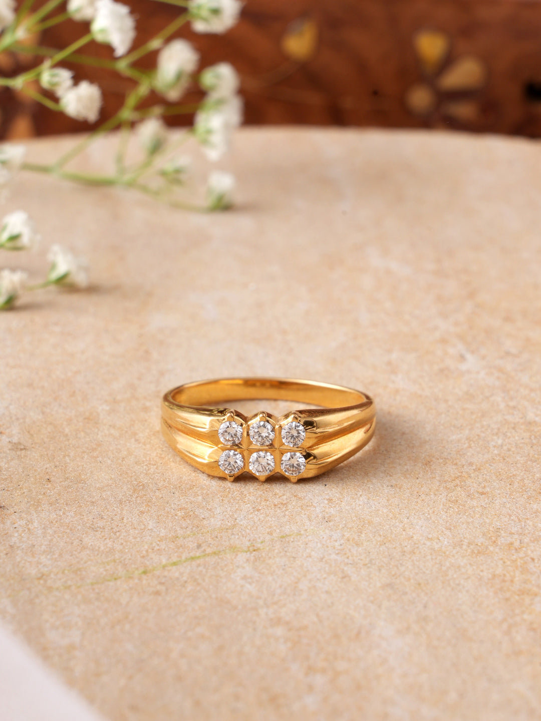 Gorgeously Detailed Diamond Ring