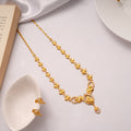 Elegant Leaf Vine Golden Necklace Set