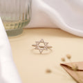 Sleek Silver Star Design Men’s Ring