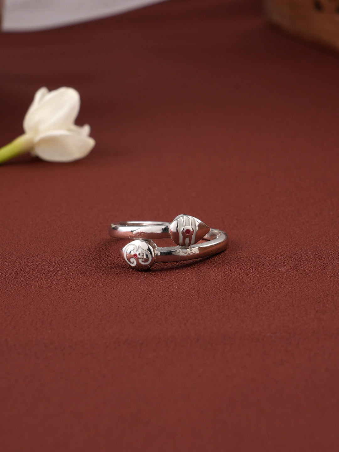 Double Sided Vel and Ohm Ring