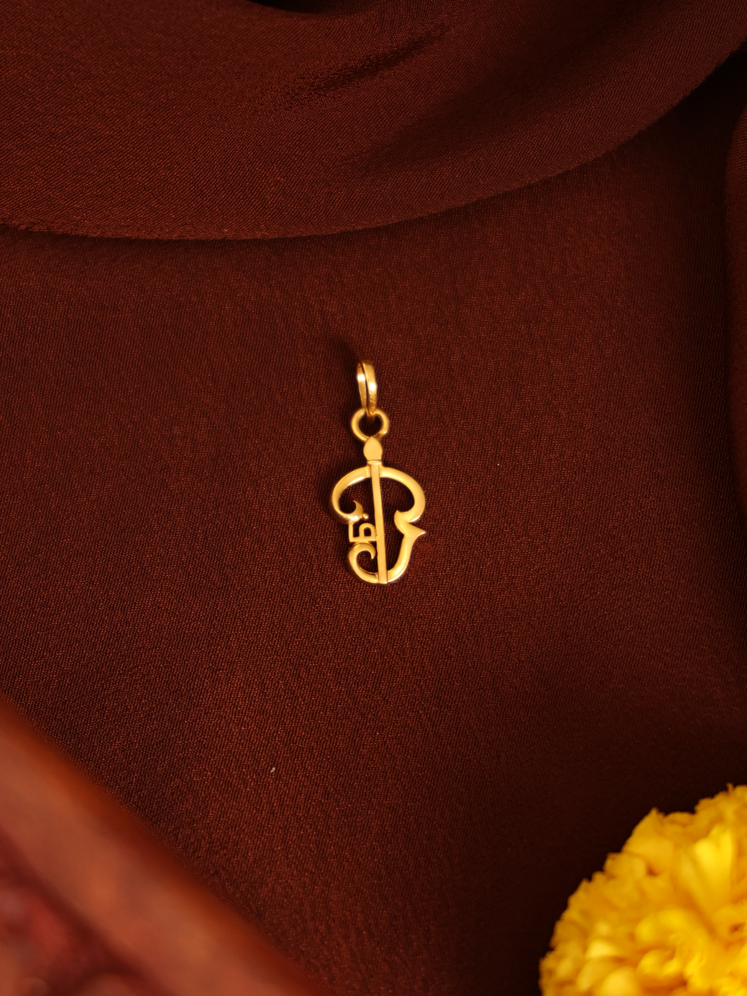Charming Divine OM Dollar