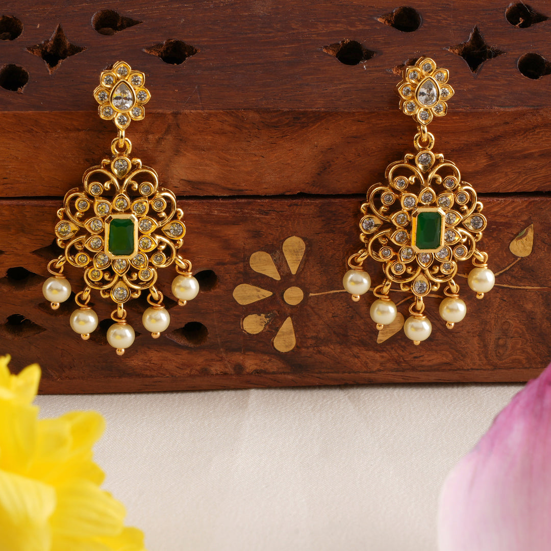 Halo Emerald with Pearl Earrings