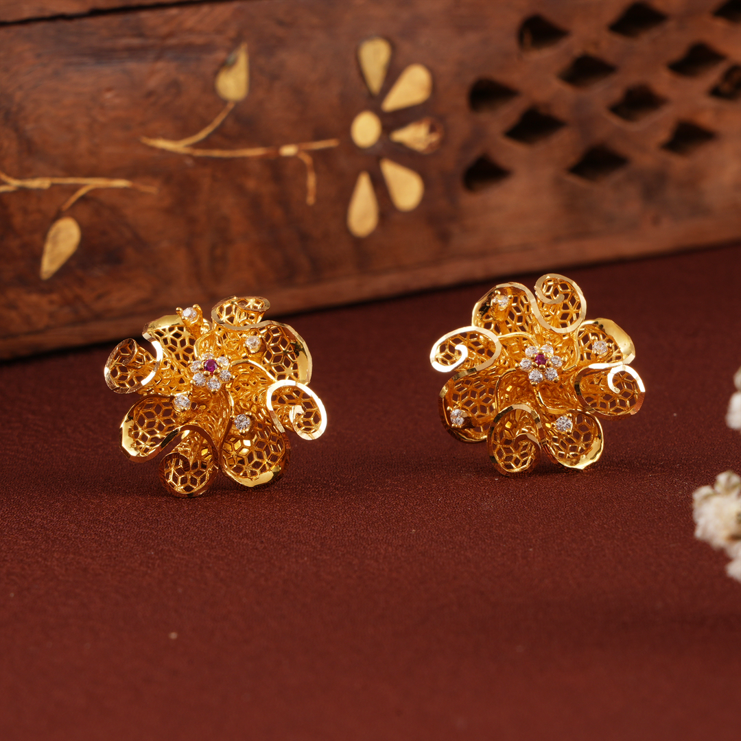 Stylish Petal Center Gold Earrings