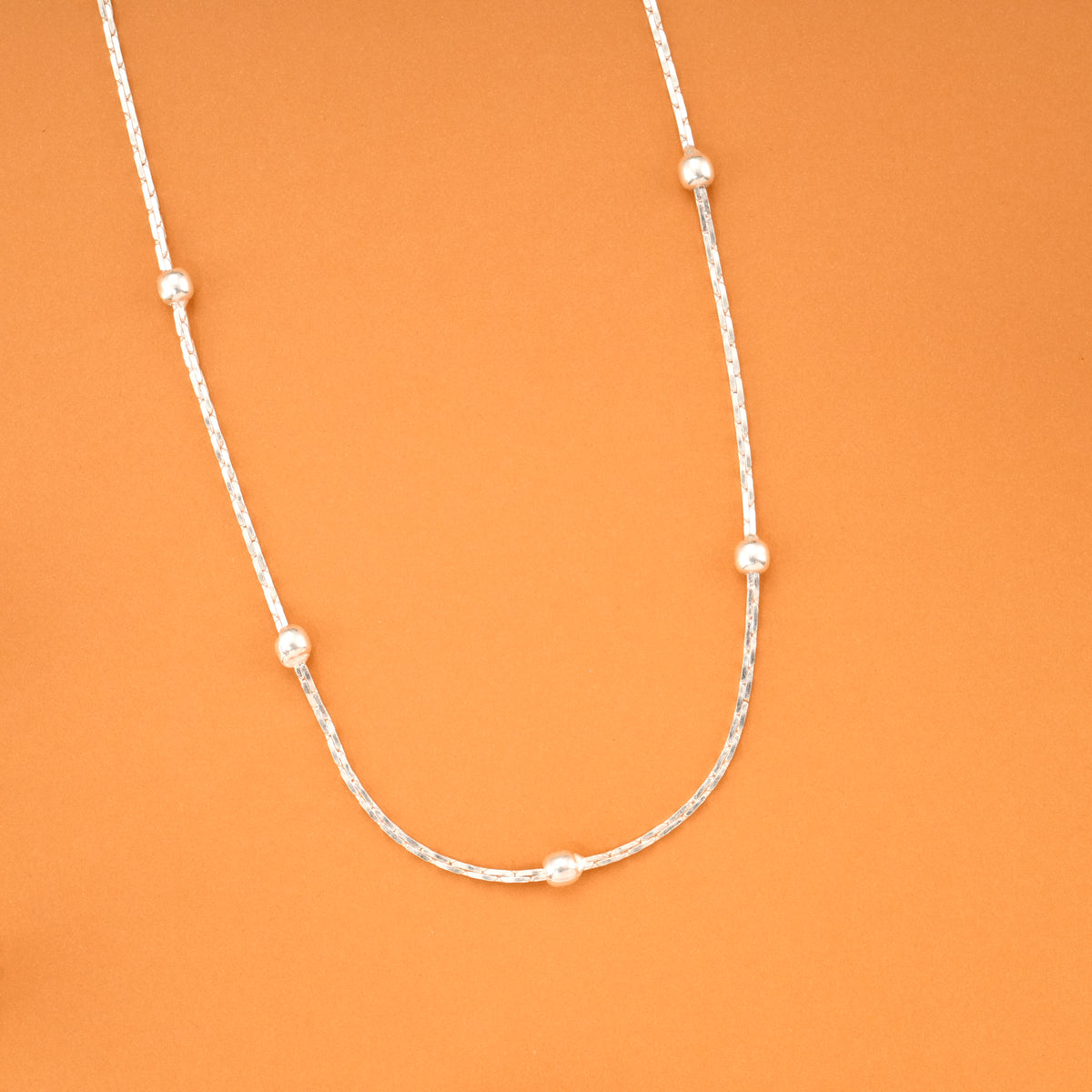 Shimmering Beads Silver Chain
