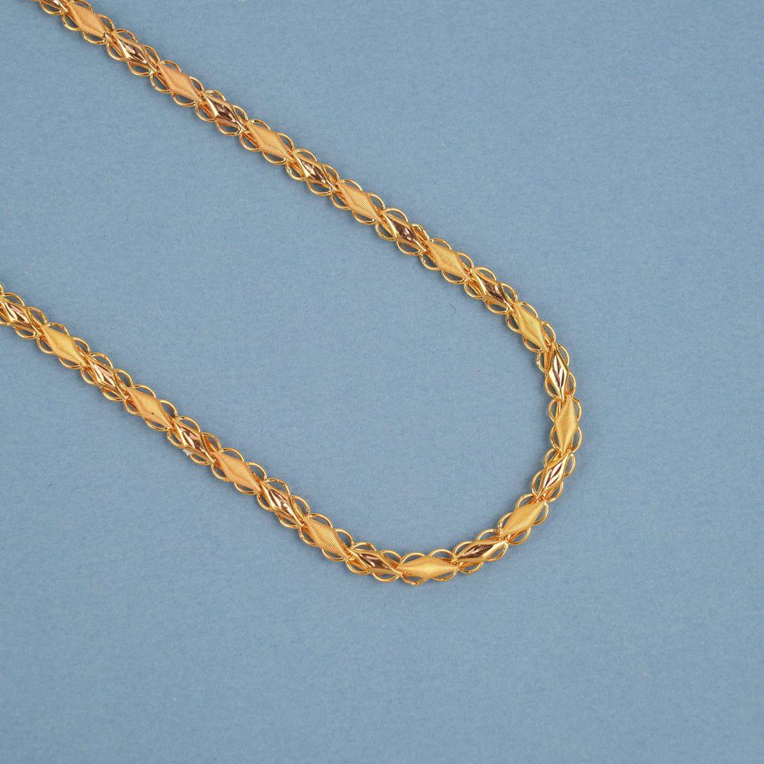 Textured Twisted Link Pattern Gold Chain