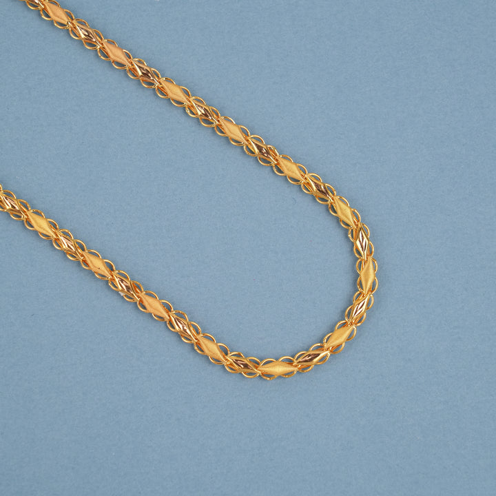 Textured Twisted Link Pattern Gold Chain