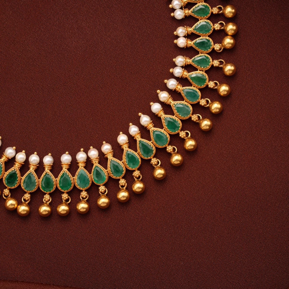 Pearl with Emerald Gold Drop Necklace