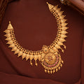 Vintage Leaf Design Gold Necklace