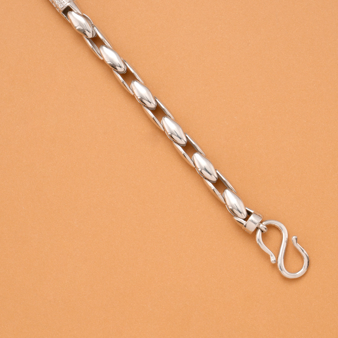 Bold Oval Men’s Silver Bracelet