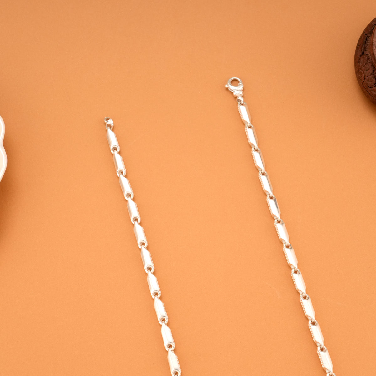 Capsule Shaped Silver Chain for Men