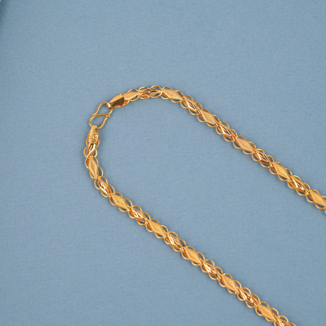 Textured Twisted Link Pattern Gold Chain