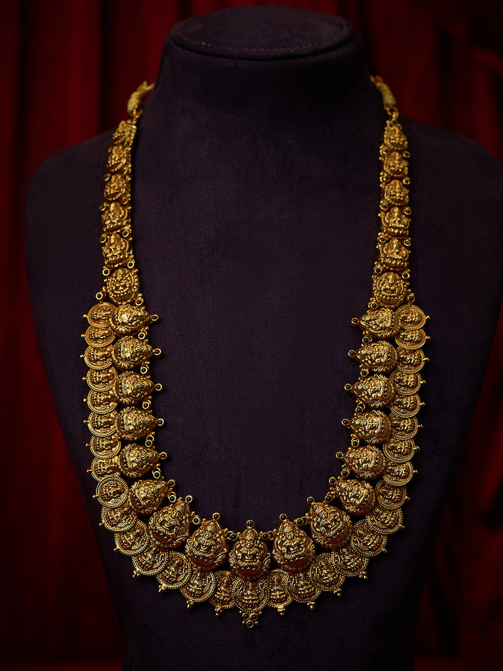 Traditional Lakshmi Kasumalai