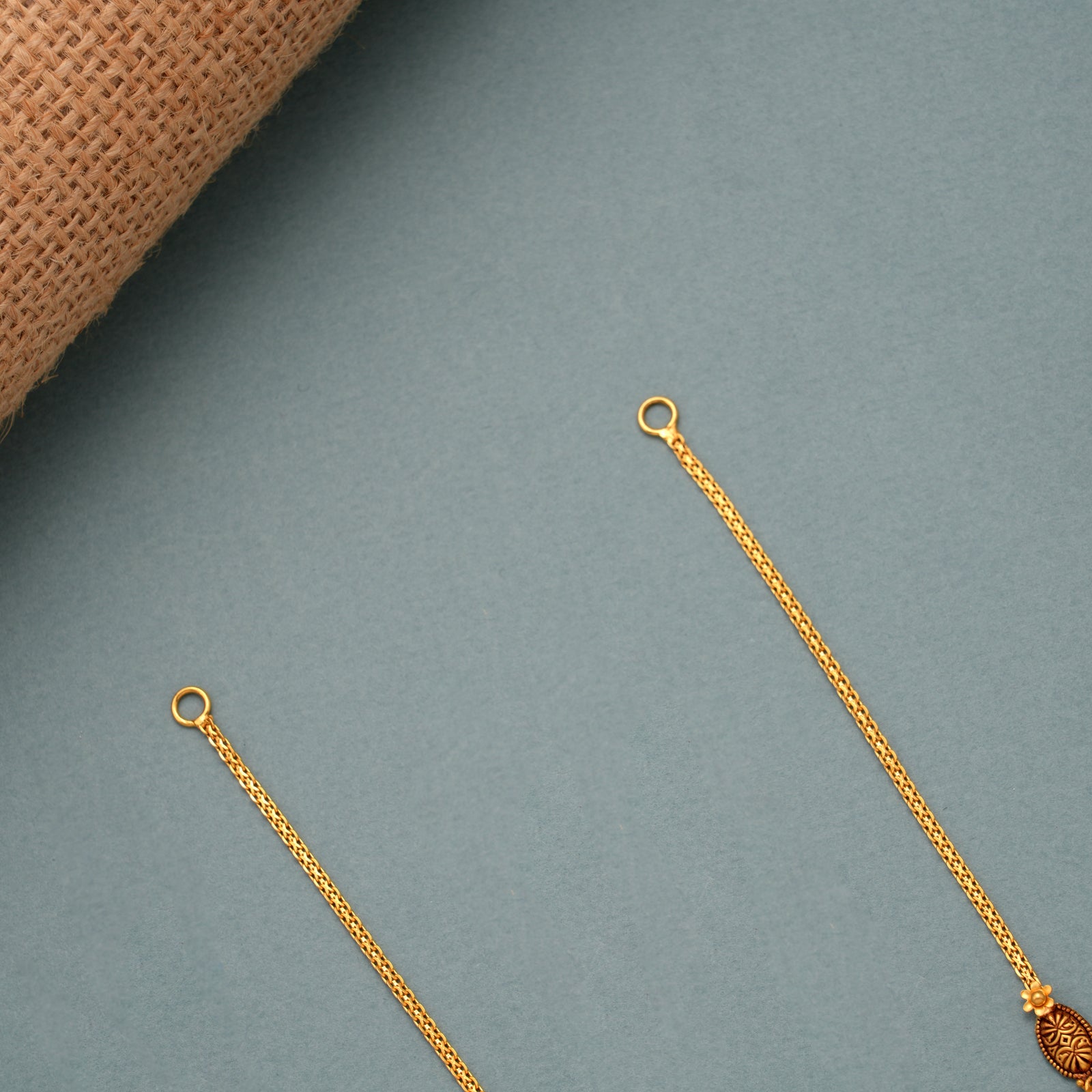 Modern Italian Gold Necklace Design