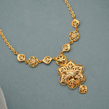 Beautiful Floral Gold Chain Necklace