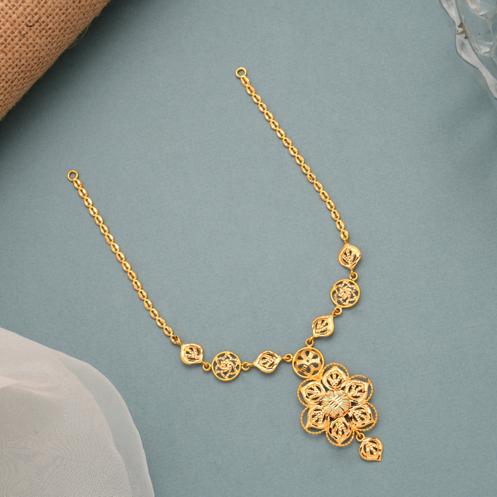 Beautiful Floral Gold Chain Necklace