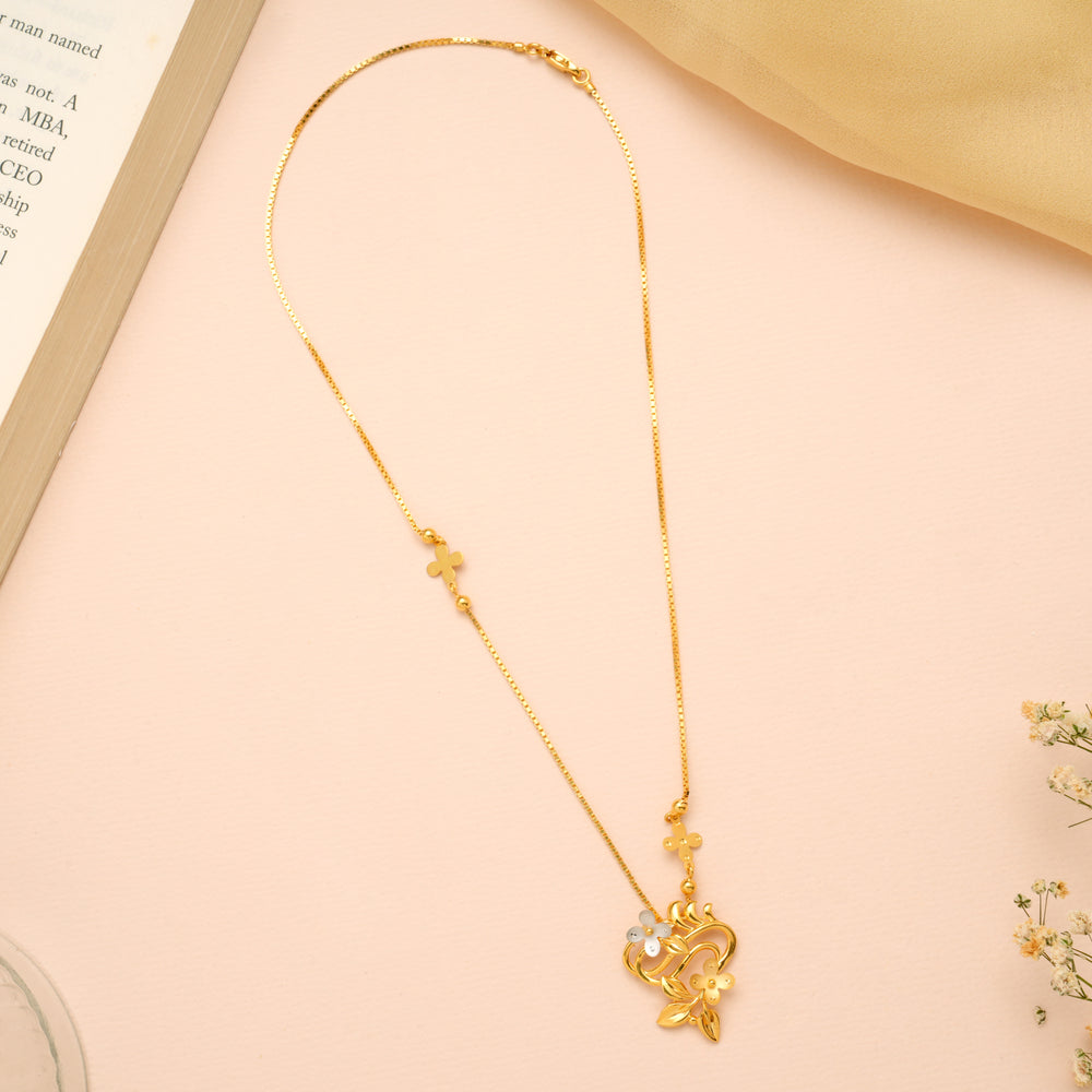 Pretty Bouquet Pendant Gold Necklace