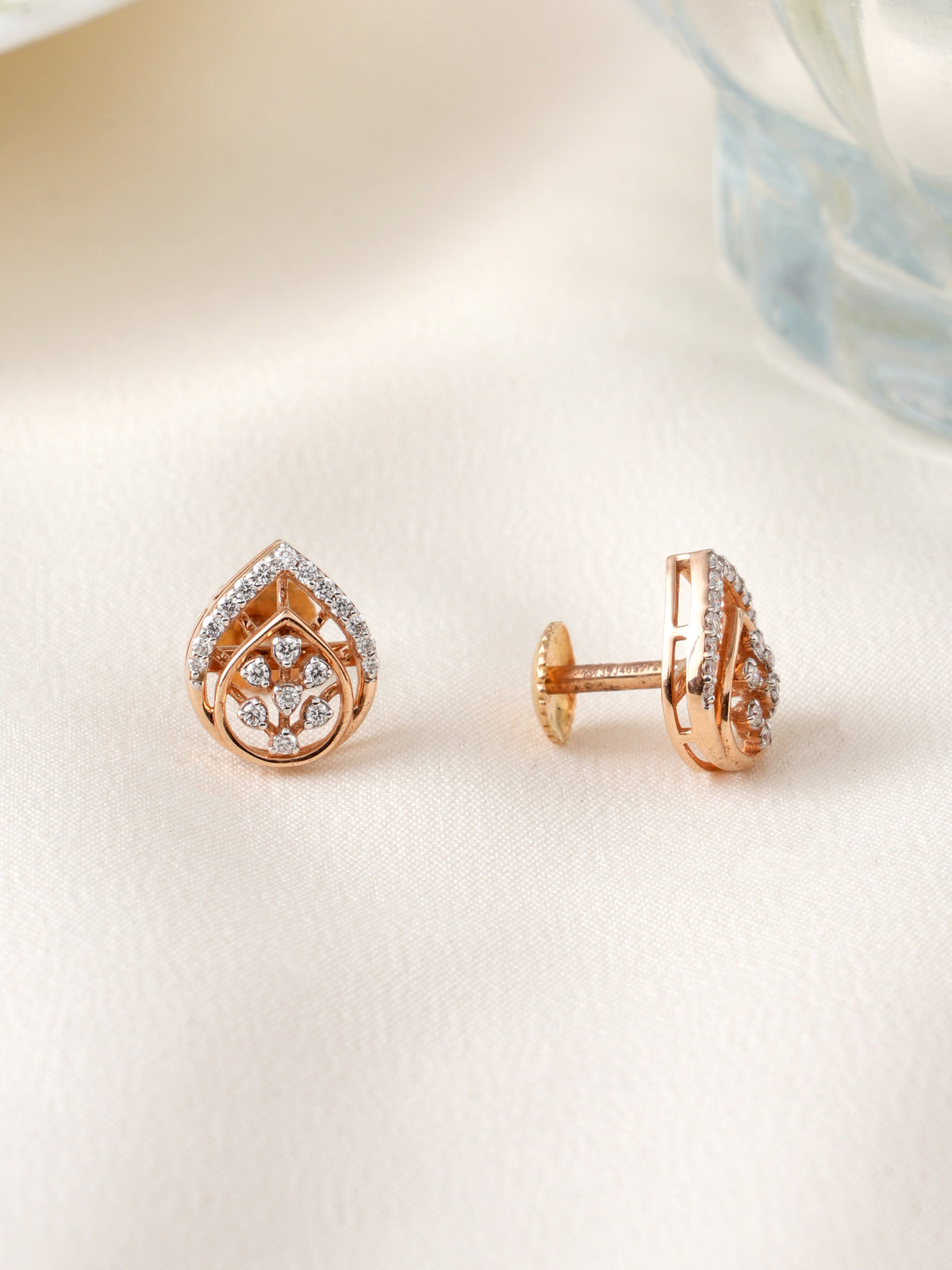 Pear Shaped Diamond Earrings