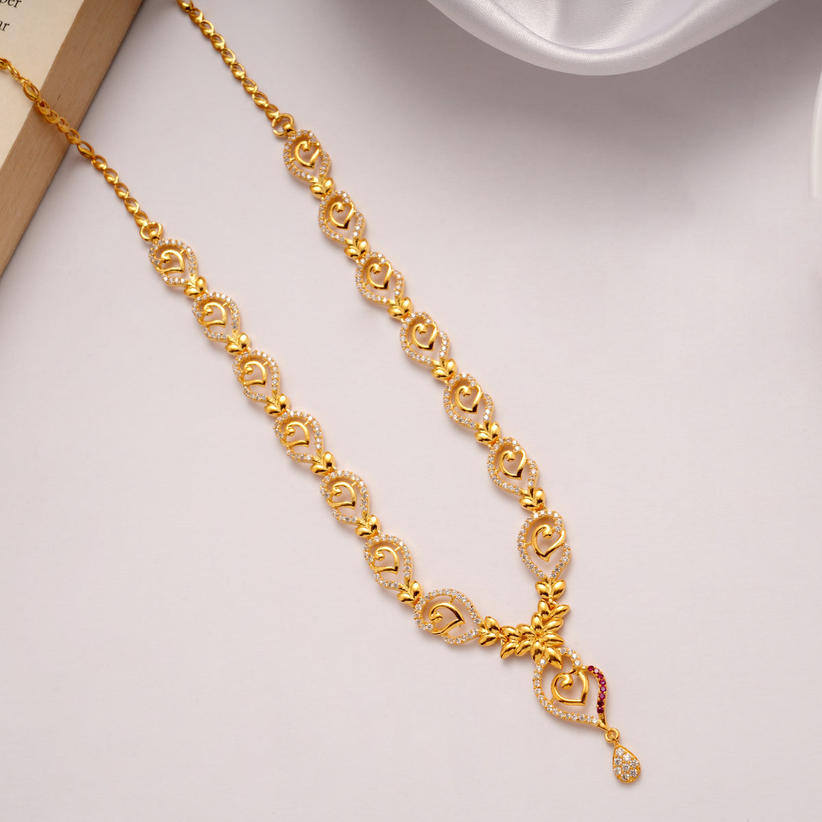 Radiant Floral Leaf Golden Necklace Set