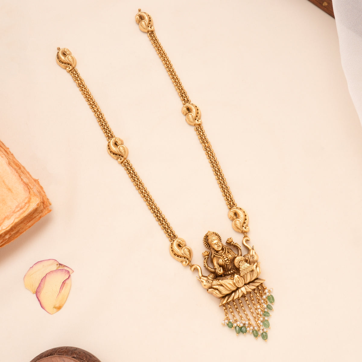 Antique Gaja Lakshmi Pendant Golden Necklace Set