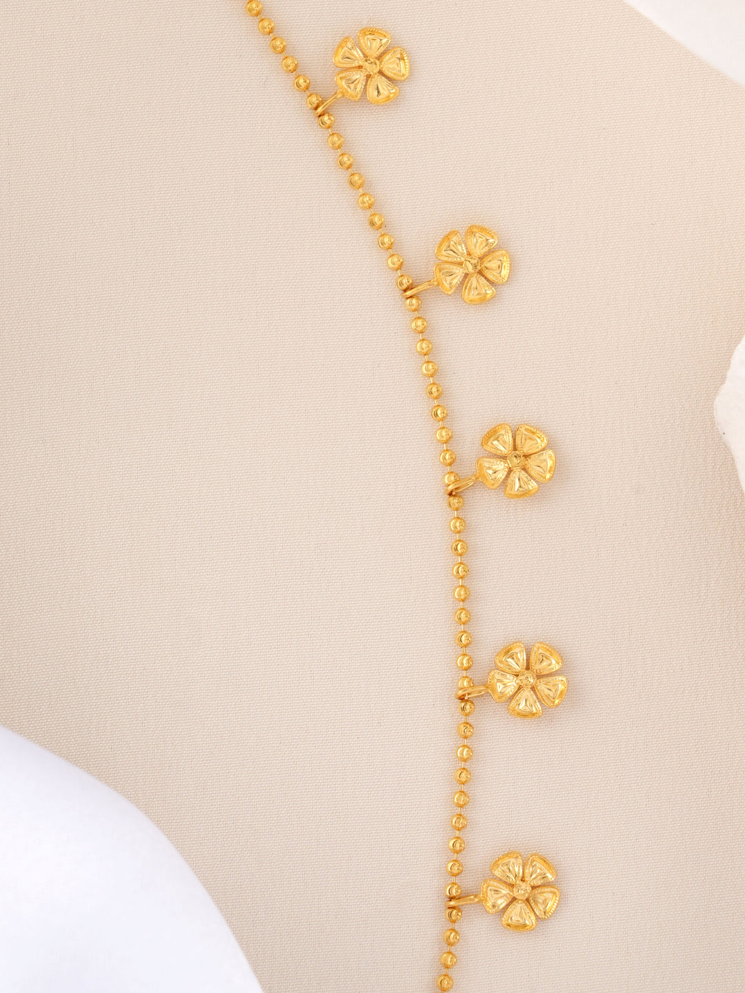 Lovely Floral Charm Gold Bracelet
