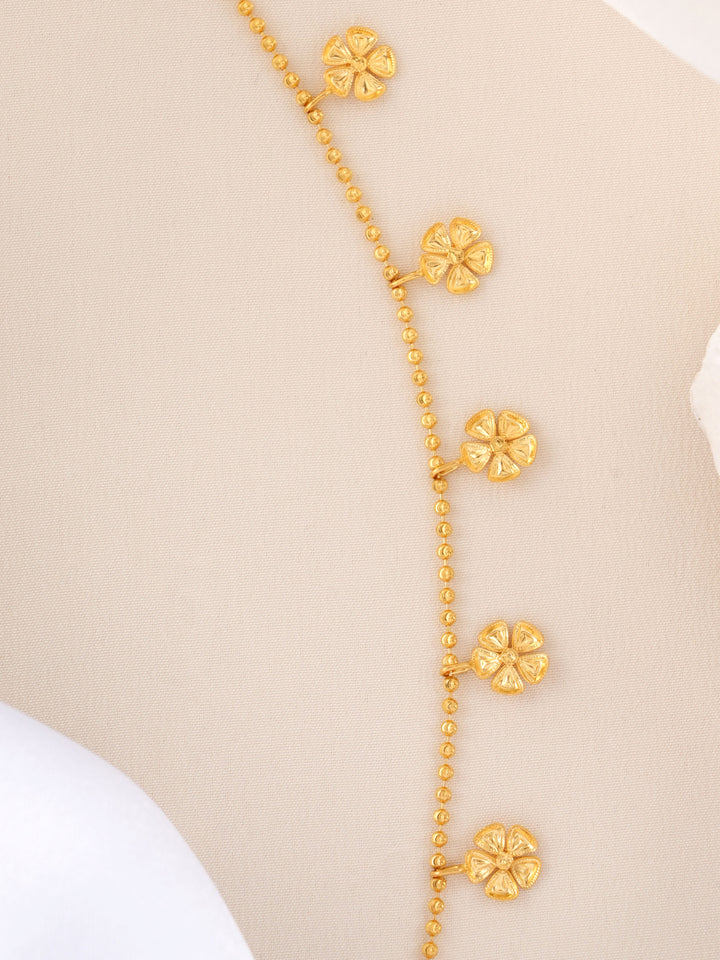 Lovely Floral Charm Gold Bracelet