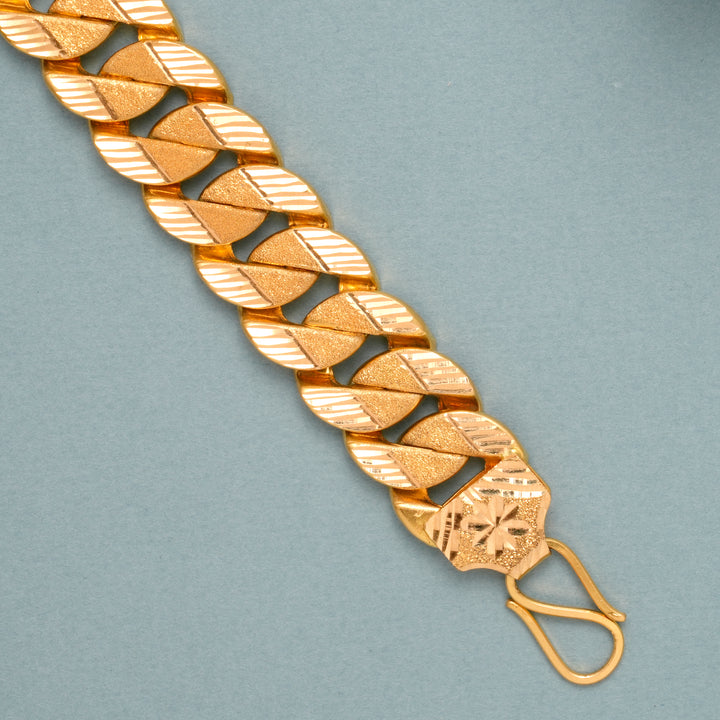 Pokal Style Bold Gold Bracelet for Men