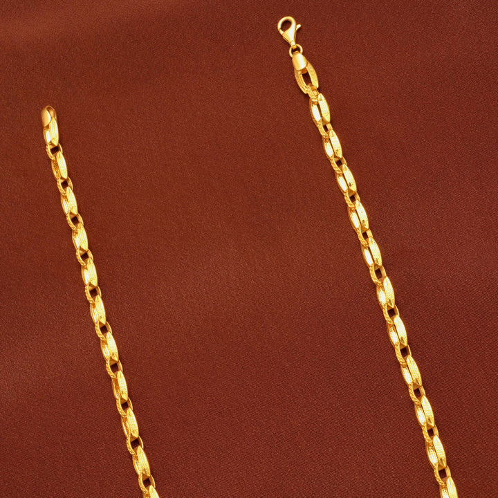 Iconic Oval Link Gold Chain