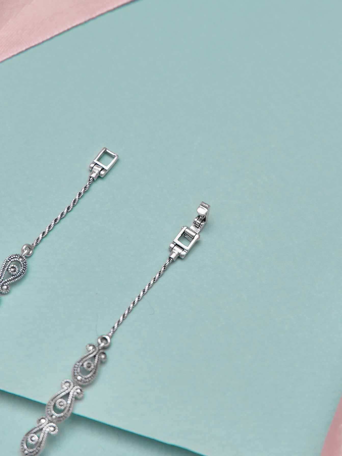 Elegant Dual Tone Charm Anklet