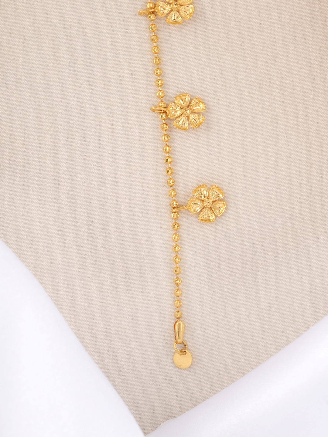 Lovely Floral Charm Gold Bracelet