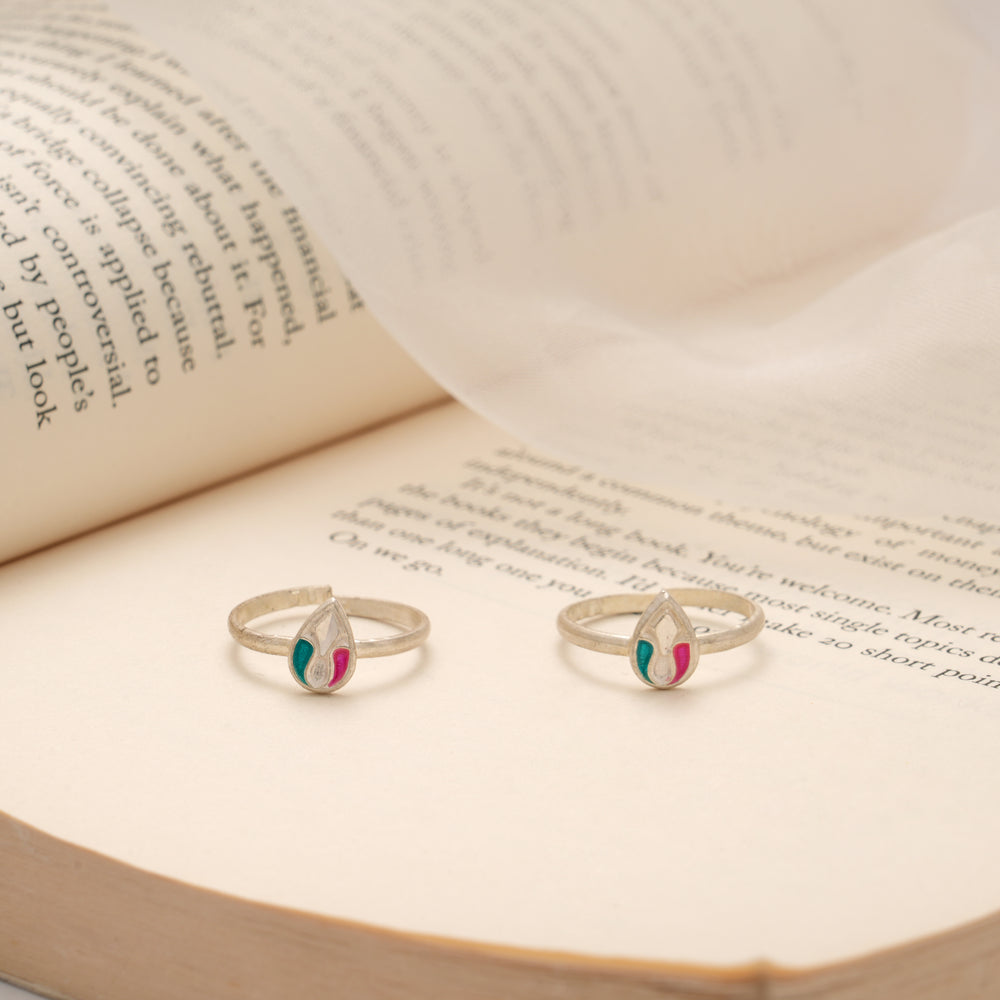 Classic Leafy Design Silver Toe Ring