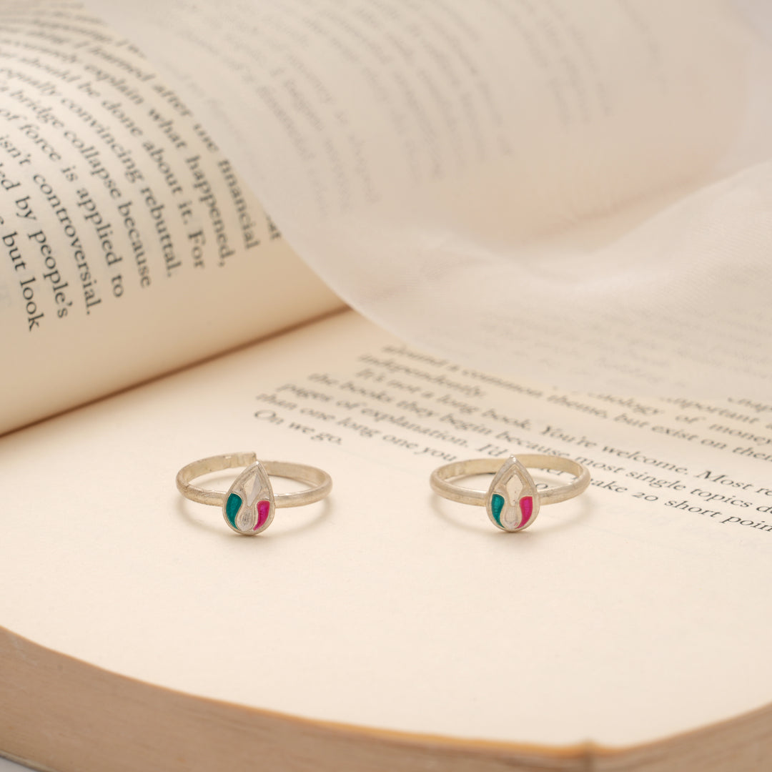 Classic Leafy Design Silver Toe Ring