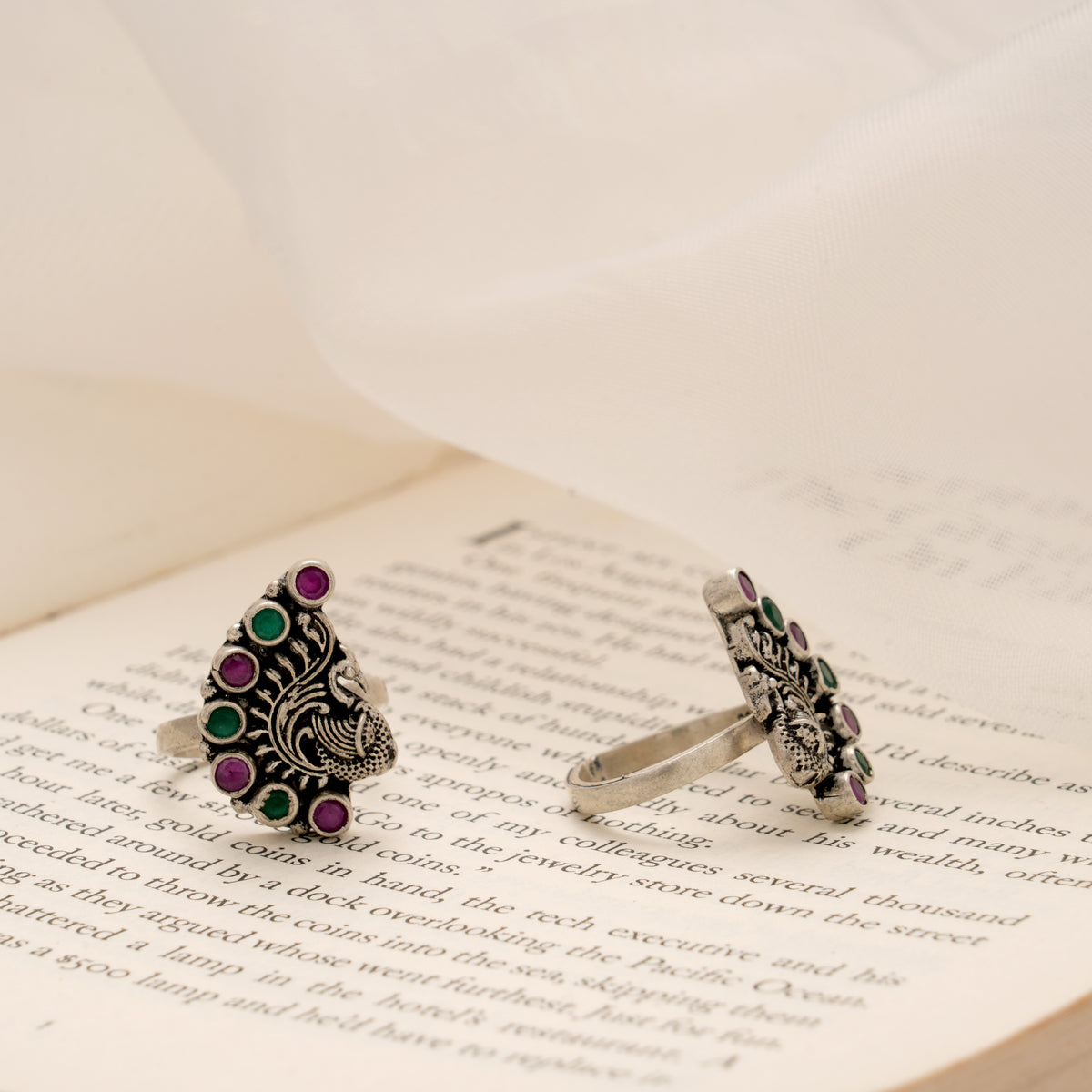 Antique Peacock Design Silver Toe Ring