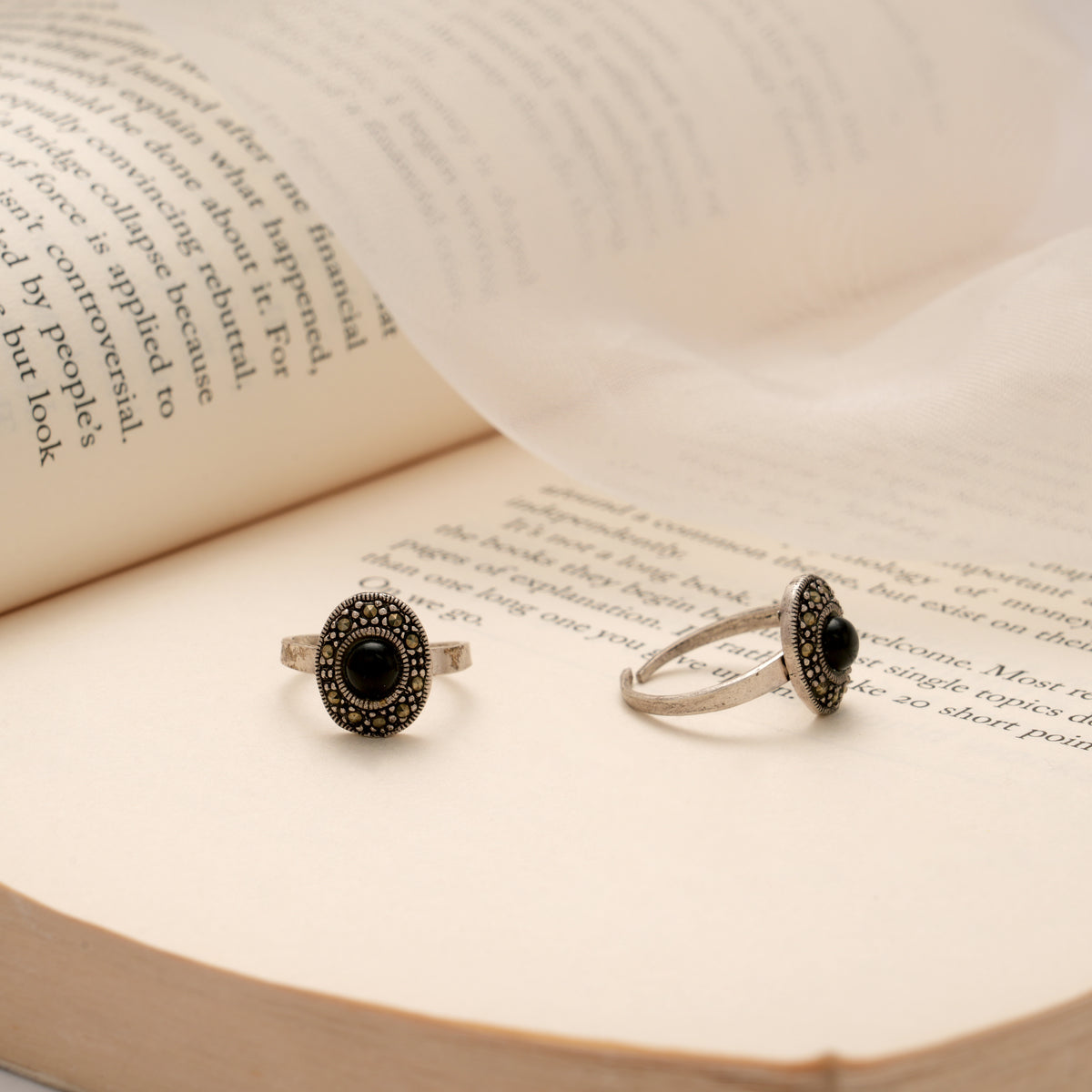 Black Onyx Stone Silver Toe Ring