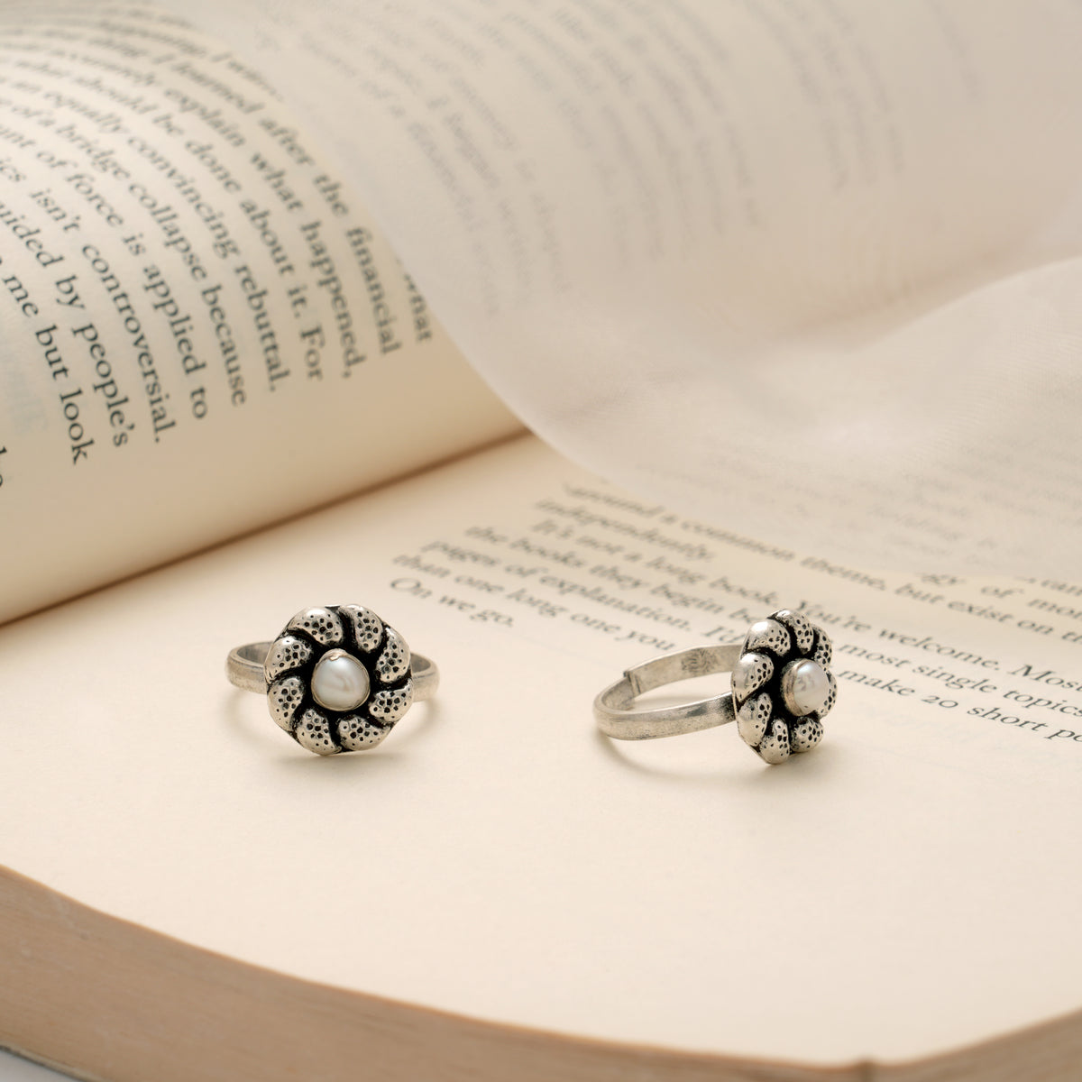 Classic Floral Design Silver Toe Ring